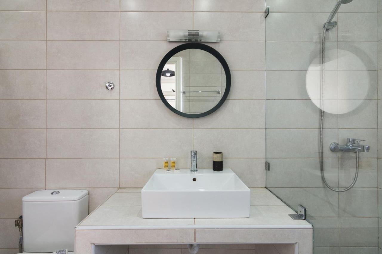 Classic Apartment For 4 People A Athena Bagian luar foto